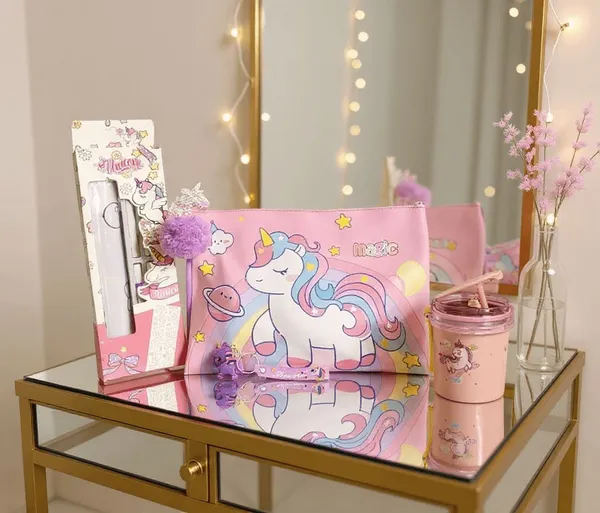 Unicorn_Theme_Kids_Gift_Set_With_Tumbler_Pouch_And_Pen