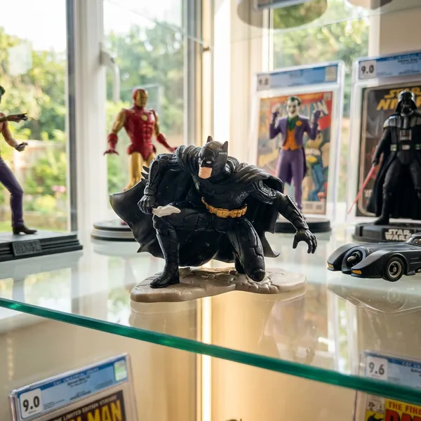 Anime_Bat_Man_Mode_Action_Collectible_Mini_Figure_Size_7_9_Cm_Default_Title