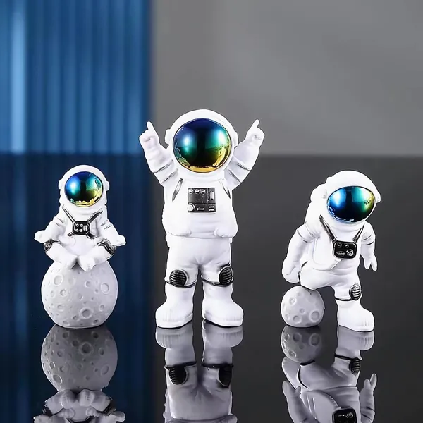 Anime_Dancing_Astronaut_Figurine_Full_Set_Of_3_Default_Title