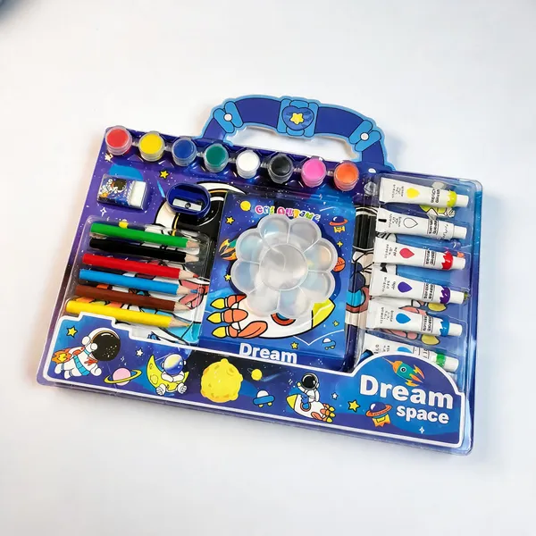 Space_Theme_Kids_Art_And_Colouring_Kit_Portable_Box