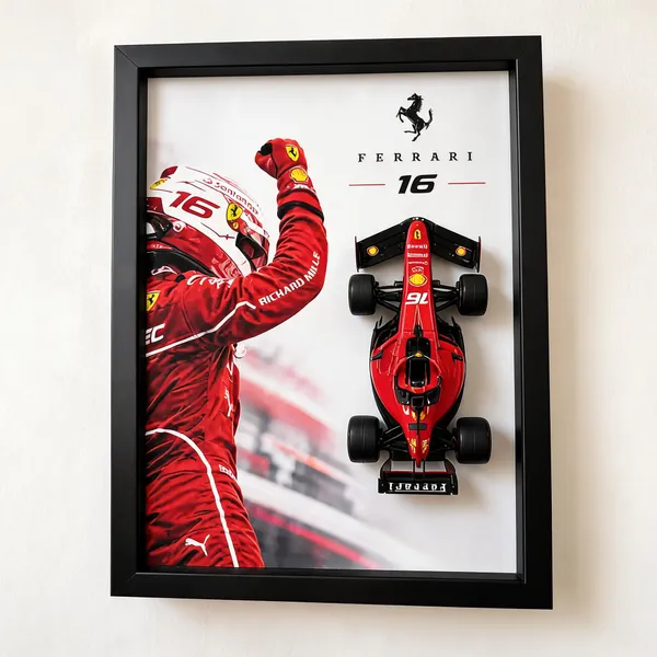 Ferrari_F1_Die-Cast_Scale_Model_Display_Frame