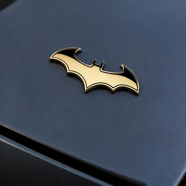 Gold_Metal_Batman_Bat_Emblem_Car_Badge_Decal