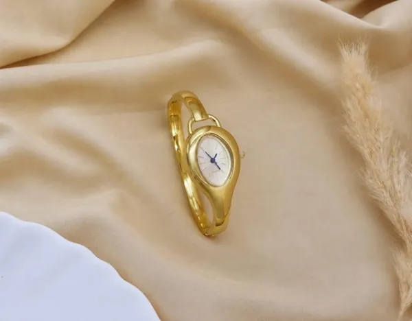 Gold_Tone_Analog_Bracelet_Watch_For_Women
