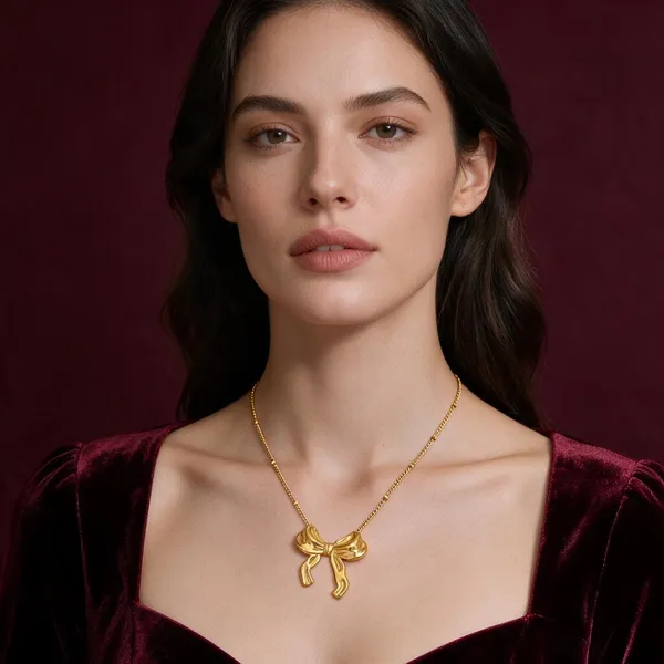 Gold-Tone_Bow_Pendant_Necklace_For_Women