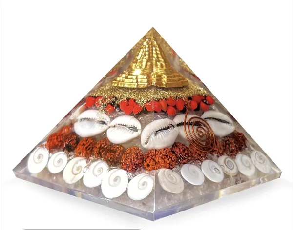 Lakshmi_Yantra_Orgonite_Pyramid