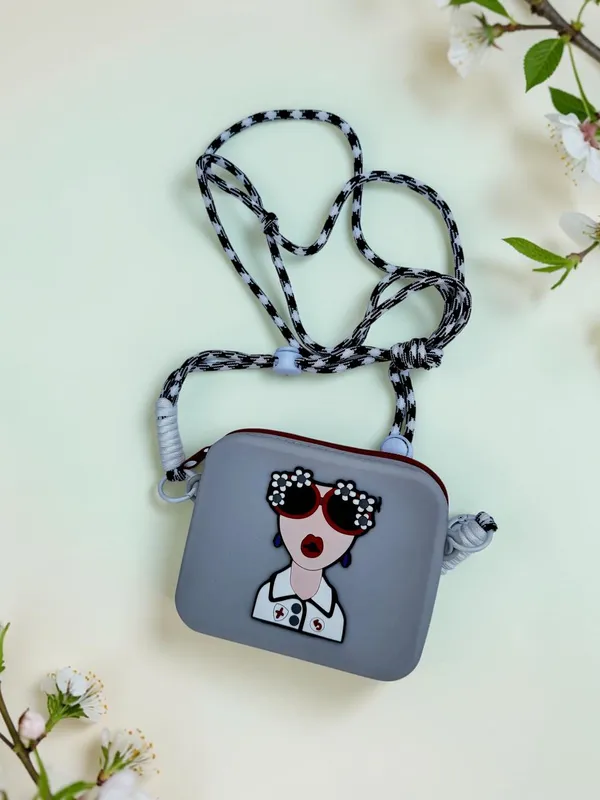 Grey_Silicone_Sling_Bag_For_Girls_&_Kids