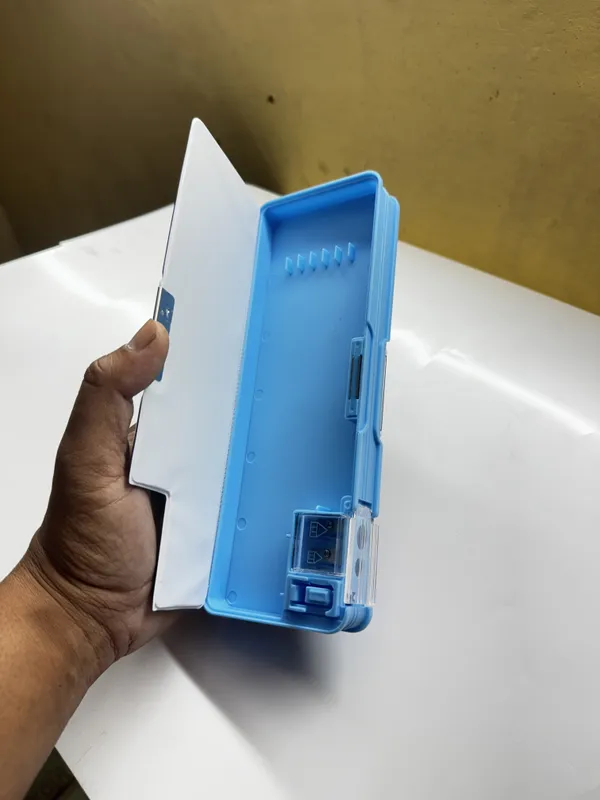 Blue_Plastic_Pencil_Box_For_Kids