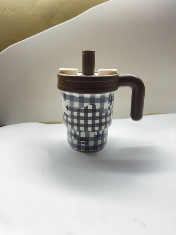 Brown__And__White_Steel_Tumbler_For_Kids