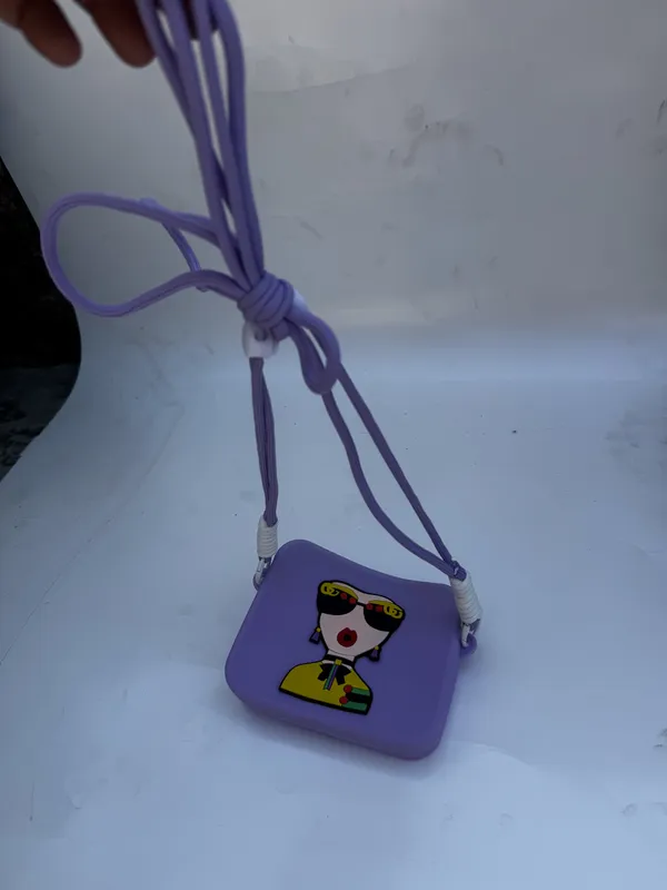 Purple_Silicone_Sling_Bag_For_Kids