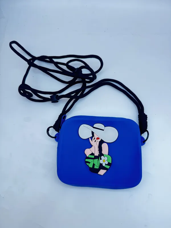 Blue_Silicone_Sling_Bag_For_Kids