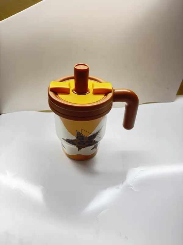 Brown_Steel_Tumbler_For_Kids