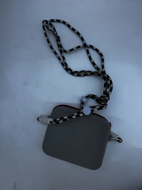 Grey_Silicone_Sling_Bag_For_Kids