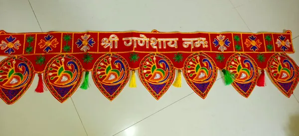 Embroidered_Ganeshay_Namah_Peacock_Toran