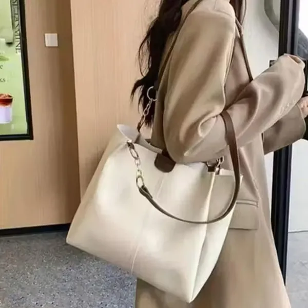Raez_Cream_Structured_Pu_Handbag_For_Women