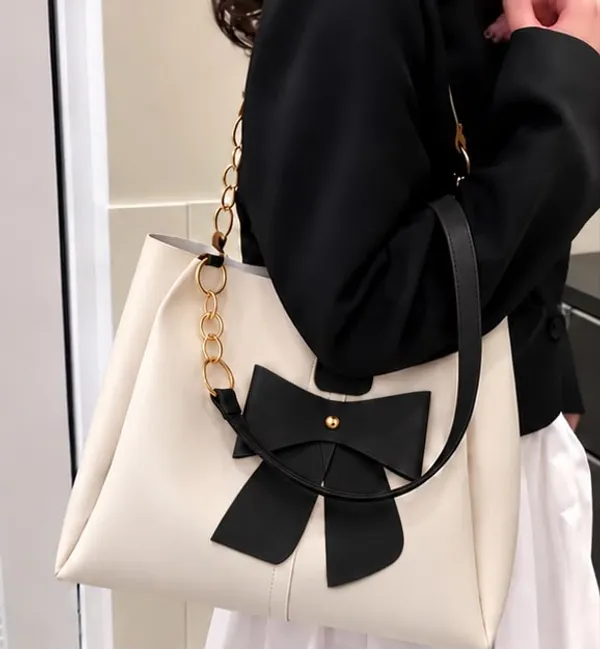 Raez_Cream_And_Black_Pu_Bow_Detail_Shoulder_Handbag_For_Women