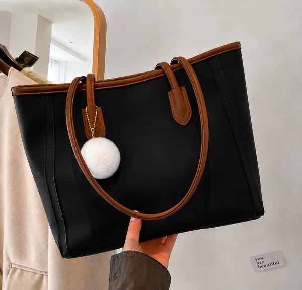 Raez_Black_Leather_Look_Pu_Handbag_For_Women