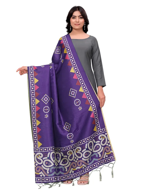Bandhani_Printed_Art_Silk_Dupatta_For_Women_With_Tassels_Wine