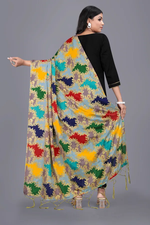 Chinon_Dupatta_With_Digital_Gold_Foil_Print_And_Tassels_Multicolor_4