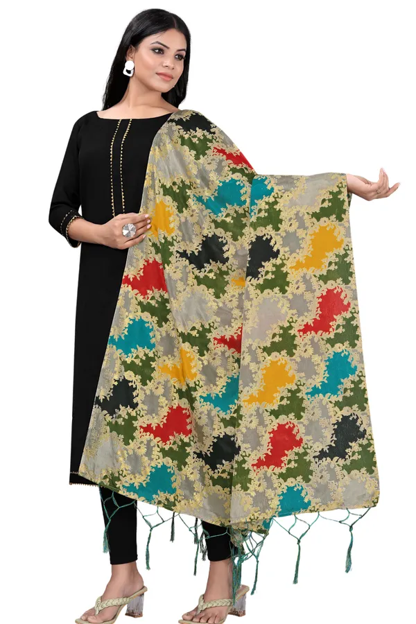 Chinon_Dupatta_With_Digital_Gold_Foil_Print_And_Tassels_Multicolor_4