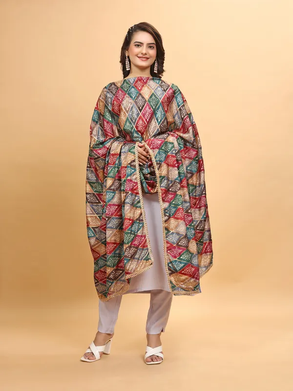 Chinon_Dupatta_With_Digital_Foil_Print_And_Lace_Border_Kajukatri