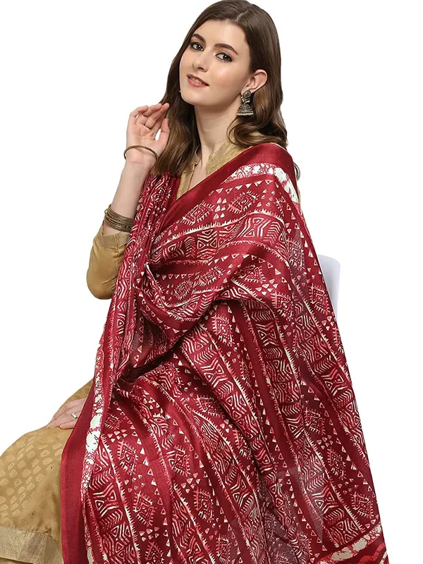 Cotton_Silk_Dupatta_With_Bagru_Style_Print_And_Tassels_Red