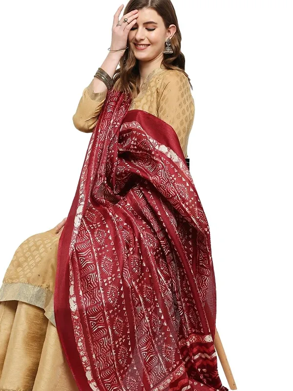 Cotton_Silk_Dupatta_With_Bagru_Style_Print_And_Tassels_Red