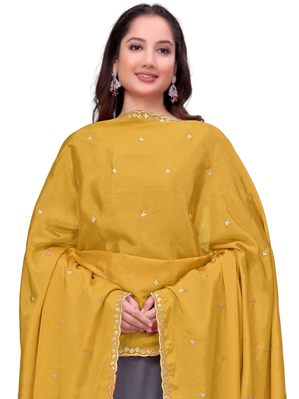 Chinon_Embroidered_Dupatta_With_Sequin_Butti_Scalloped_Border_Yellow
