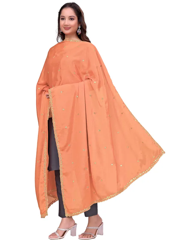 Chinon_Embroidered_Dupatta_With_Sequin_Butti_Scalloped_Border_Peach