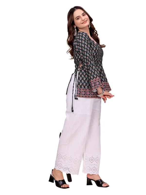 Cotton_Rayon_Floral_Butti_Print_Short_Kurti_With_Side_Tie_Up