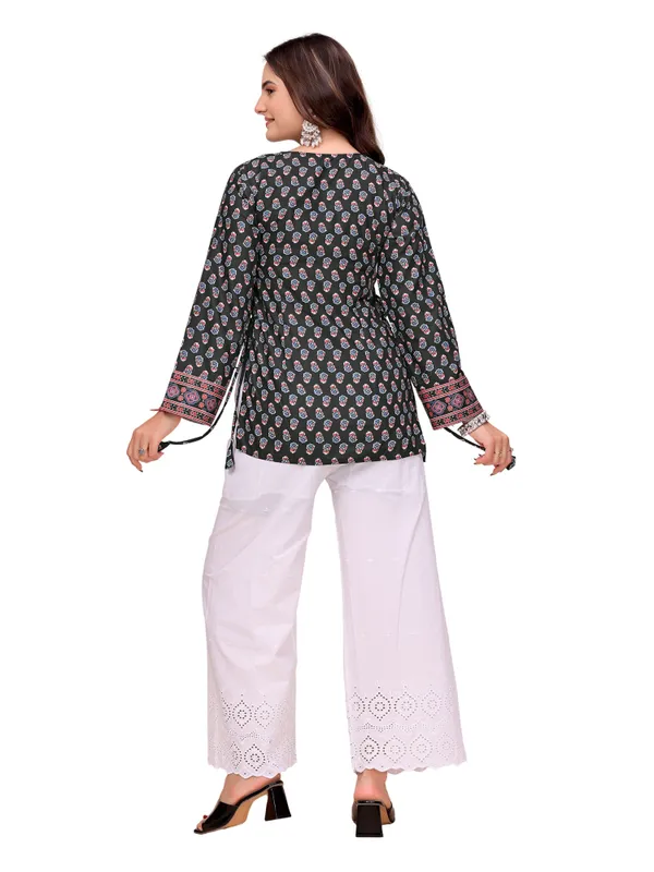 Cotton_Rayon_Floral_Butti_Print_Short_Kurti_With_Side_Tie_Up