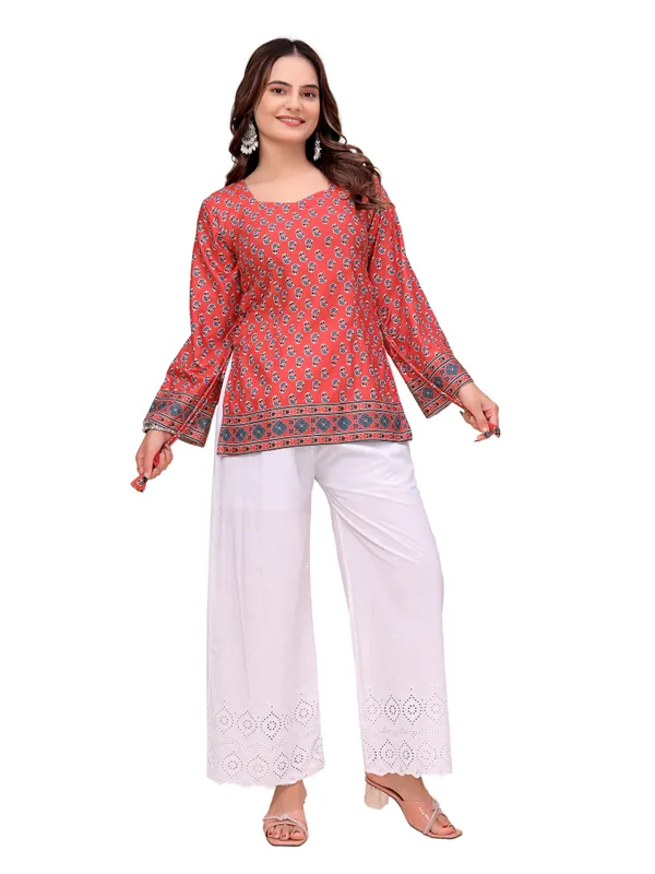 Cotton_Rayon_Floral_Butti_Print_Short_Kurti_With_Side_Tie_Up