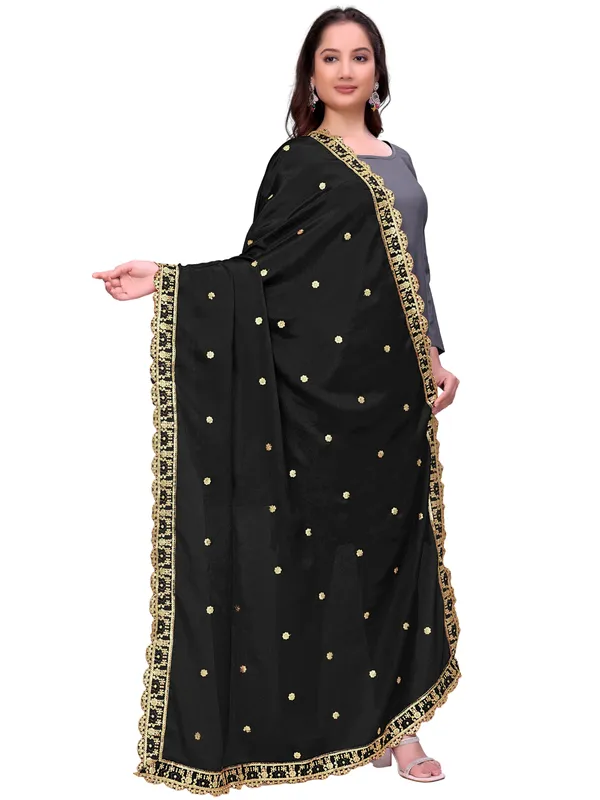 Chinon_Sequin_Embroidered_Dupatta_With_Scalloped_Floral_Border_Black