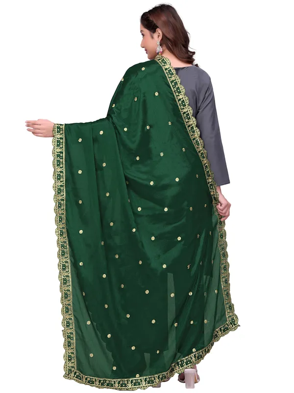 Chinon_Sequin_Embroidered_Dupatta_With_Scalloped_Floral_Border_Green