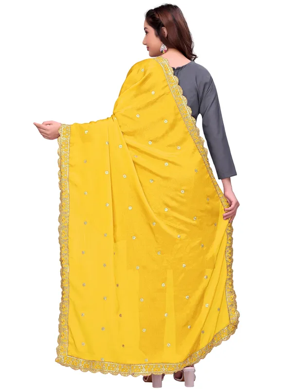 Chinon_Sequin_Embroidered_Dupatta_With_Scalloped_Floral_Border_Yellow