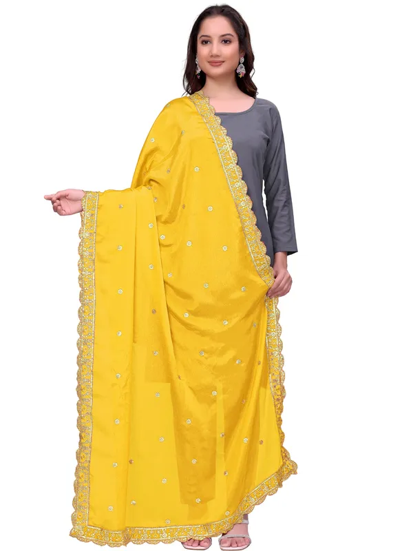 Chinon_Sequin_Embroidered_Dupatta_With_Scalloped_Floral_Border_Yellow