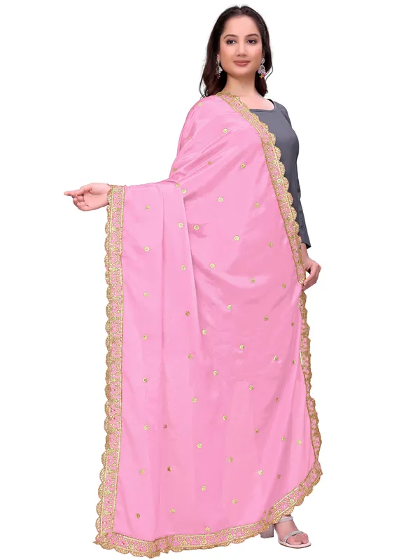 Chinon_Sequin_Embroidered_Dupatta_With_Scalloped_Floral_Border_Light_Pink