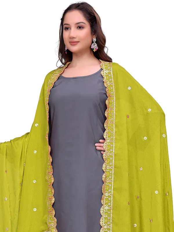 Chinon_Sequin_Embroidered_Dupatta_With_Scalloped_Floral_Border_Lemon_Yellow