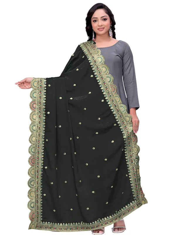 Chinon_Thread_Work_Dupatta_With_Multicolour_Scalloped_Border_Black