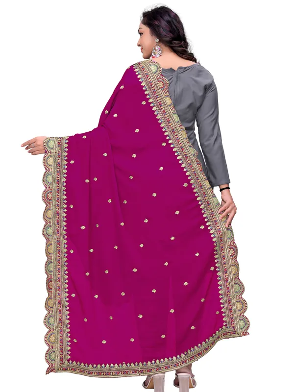 Chinon_Thread_Work_Dupatta_With_Multicolour_Scalloped_Border_Pink