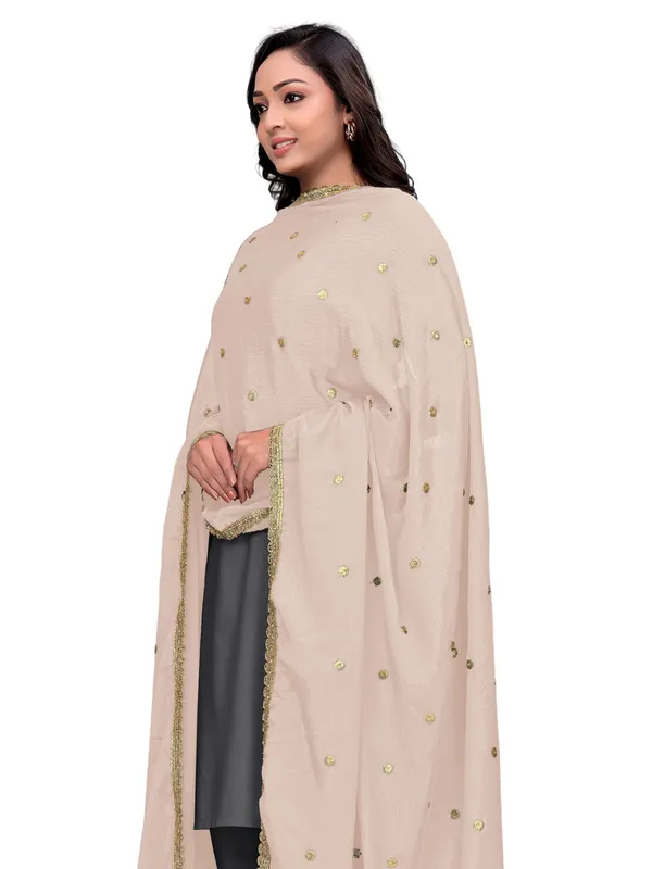 Chinon_Sequin_Butti_Dupatta_With_Scalloped_Zari_Lace_Border_Beige
