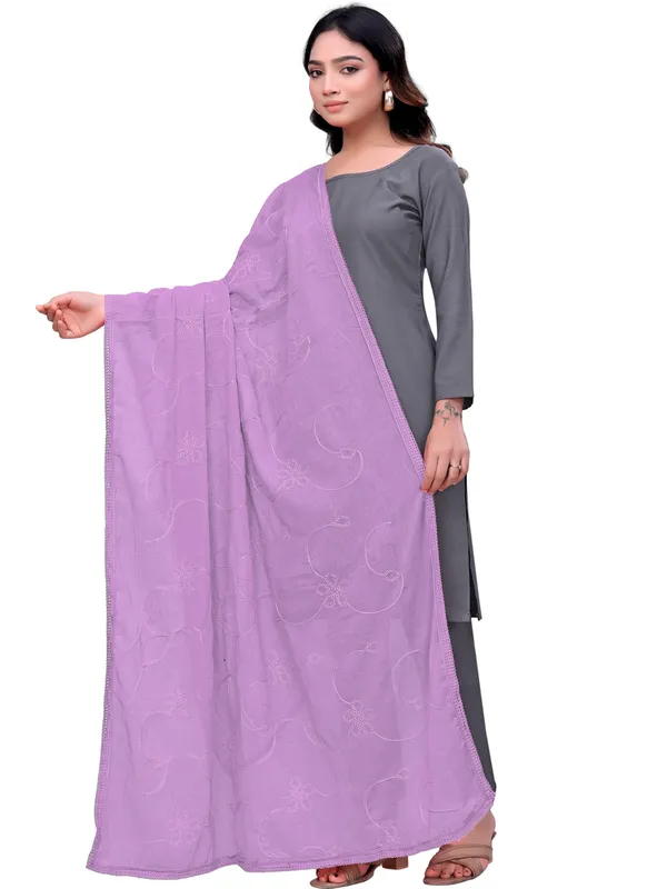 Cotton_Embroidered_Dupatta_With_Floral_Jaal_Lace_Border_Lavender