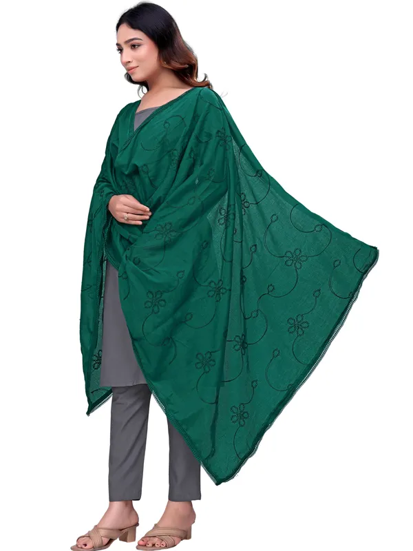 Cotton_Embroidered_Dupatta_With_Floral_Jaal_Lace_Border_Green