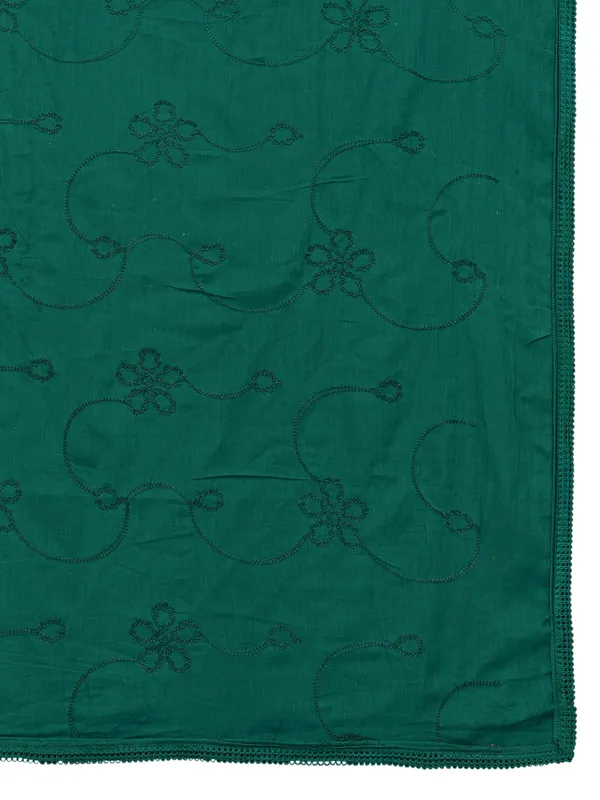 Cotton_Embroidered_Dupatta_With_Floral_Jaal_Lace_Border_Green