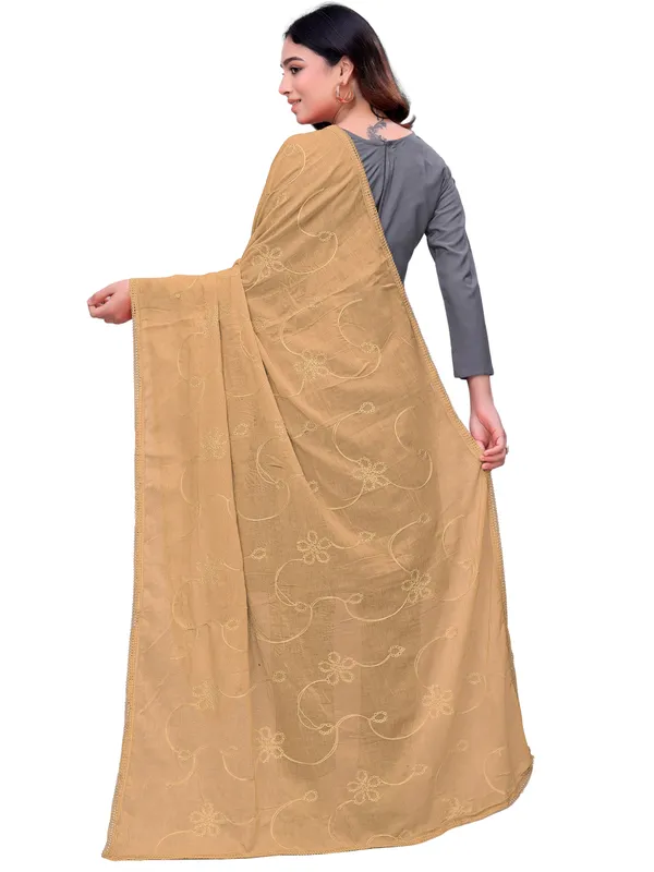 Cotton_Embroidered_Dupatta_With_Floral_Jaal_Lace_Border_Gold