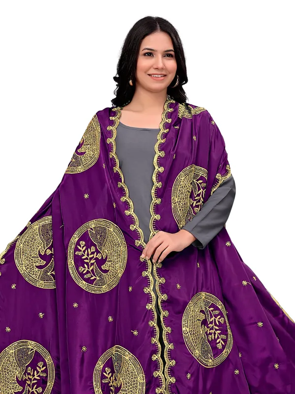Crepe_Art_Silk_Dupatta_With_Zari_Embroidered_Fish_Motifs_Wine