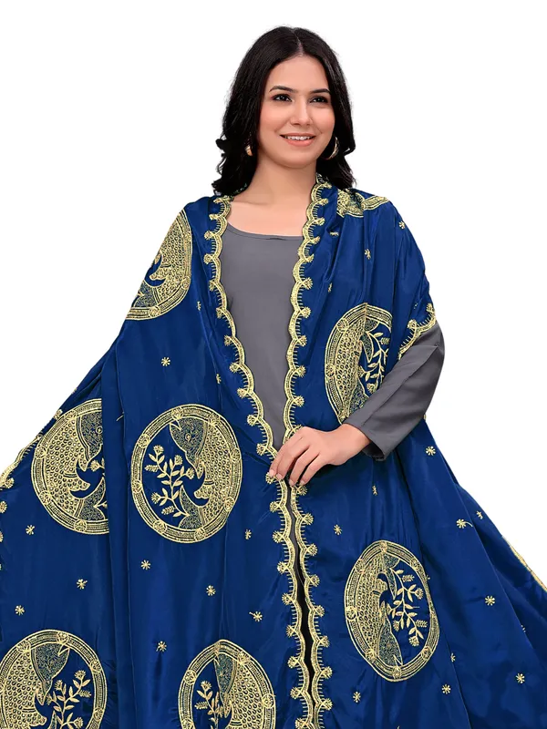 Crepe_Art_Silk_Dupatta_With_Zari_Embroidered_Fish_Motifs_Navy_Blue