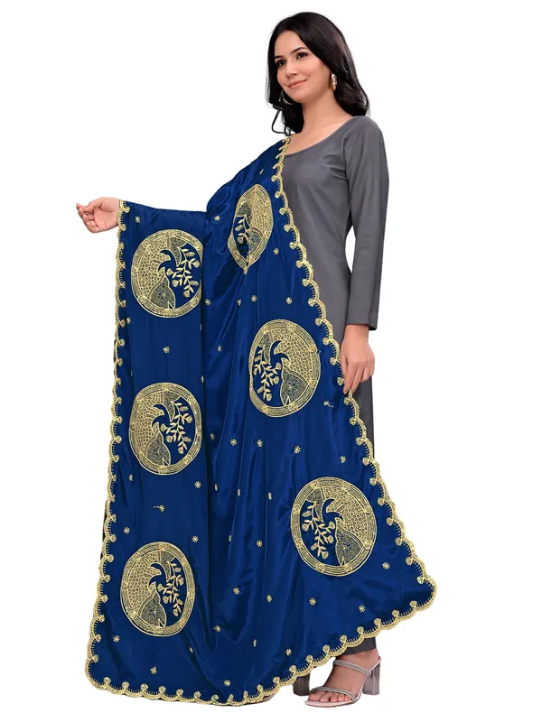 Crepe_Art_Silk_Dupatta_With_Zari_Embroidered_Fish_Motifs_Navy_Blue