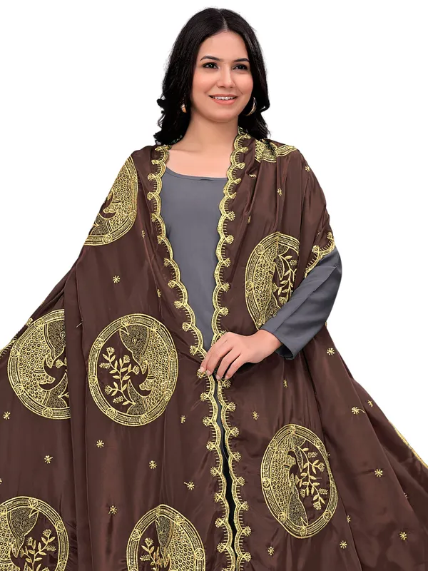 Crepe_Art_Silk_Dupatta_With_Zari_Embroidered_Fish_Motifs_Brown