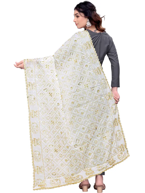 Art_Silk_Embroidered_Dupatta_With_Elephant_Kalash_Motifs_White