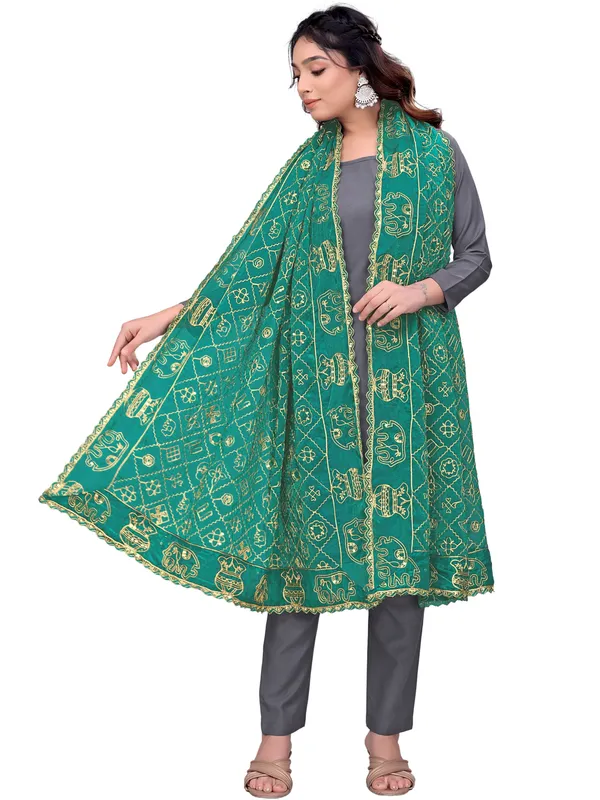 Art_Silk_Embroidered_Dupatta_With_Elephant_Kalash_Motifs_Rama_Green